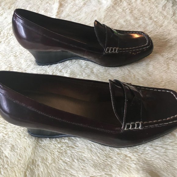 SZ 8.5 M Bass & Co Brown Wedge Penny Loafer's - Picture 6 of 7